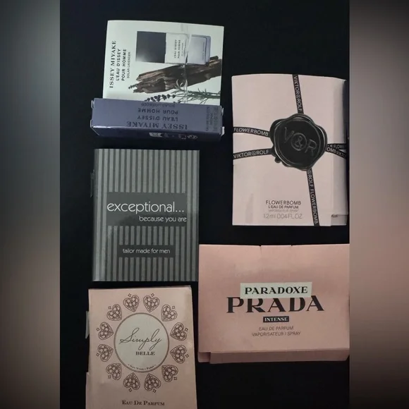 Designer Sample Set - Picture 2 of 3